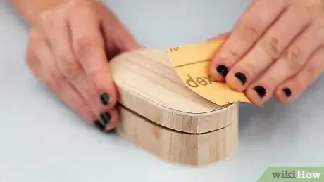 Imagen titulada Make Milk Paint Step 14