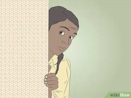 Imagen titulada Find Where Your Mom Hid Your Birthday Present Step 9