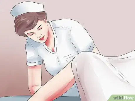 Imagen titulada Recognize Symptoms of a Postpartum Hemorrhage Step 26