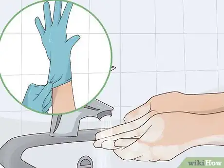 Imagen titulada Use Witch Hazel to Reduce Hemorrhoids Step 8
