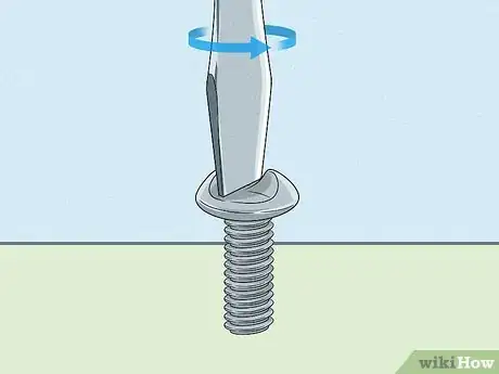 Imagen titulada Remove One Way Screws Step 1