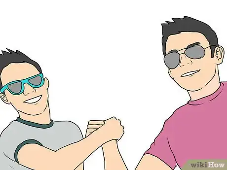Imagen titulada Find a Boyfriend (Teen Guys) Step 2