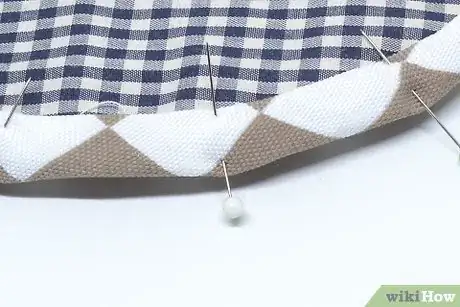 Imagen titulada Make a Padded Play Mat for Your Baby Step 9