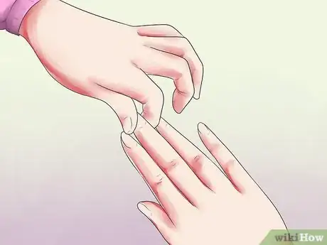 Imagen titulada Recognize Symptoms of a Postpartum Hemorrhage Step 17