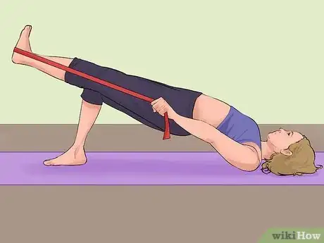 Imagen titulada Use a Theraband Step 11