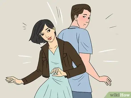 Imagen titulada Get an Older Guy to Like You (Teen Girls) Step 4