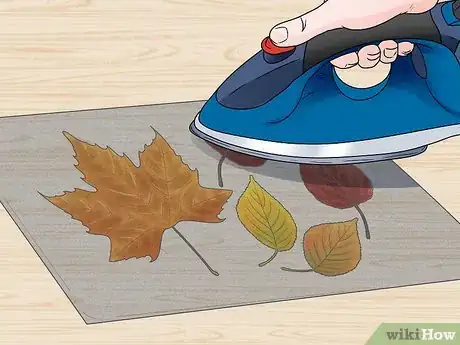 Imagen titulada Preserve Fall Leaves Step 27