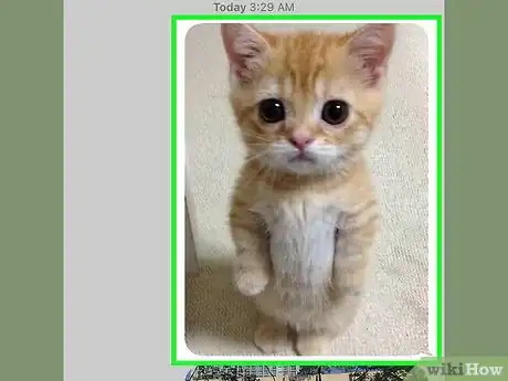 Imagen titulada Save Images or Videos from Text Messages on iPhone Step 3