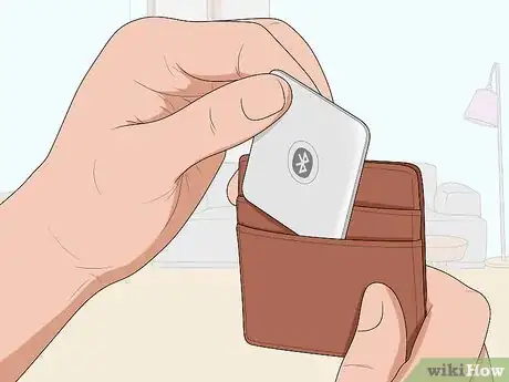 Imagen titulada Stop Losing Your Wallet Step 10