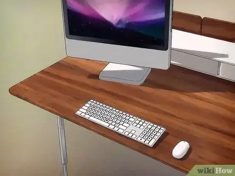 Imagen titulada Organize Your Desk Step 5