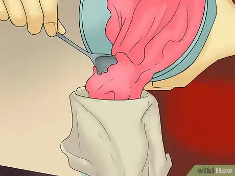 Imagen titulada Add Filling to a Cupcake Step 3