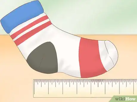 Imagen titulada Recycle Your Socks Step 9