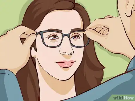 Imagen titulada Wear Progressive Glasses Step 4