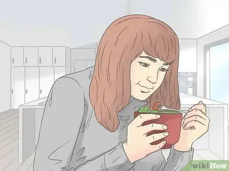 Imagen titulada Maintain a Tan During Winter Step 9