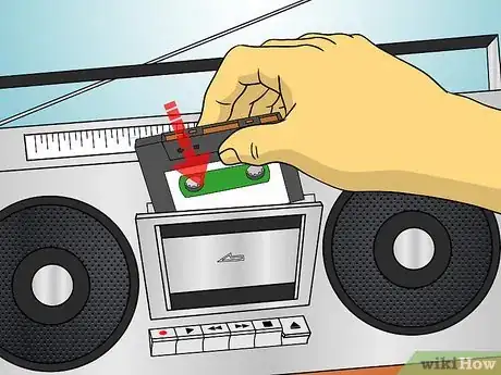 Imagen titulada Clean a Cassette Deck Step 9