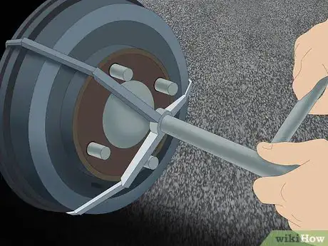 Imagen titulada Remove Brake Drums Step 8