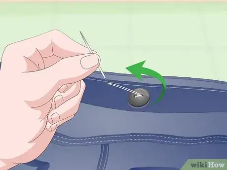 Imagen titulada Sew Suspender Buttons Step 10