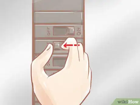 Imagen titulada Find the Fuse Box or Circuit Breaker Box Step 11