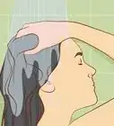 quitar el cloro de piscina del cabello
