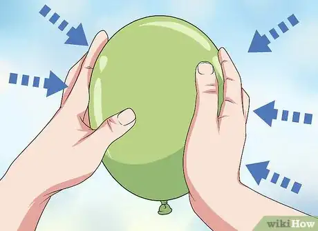 Imagen titulada Pop a Balloon Step 3