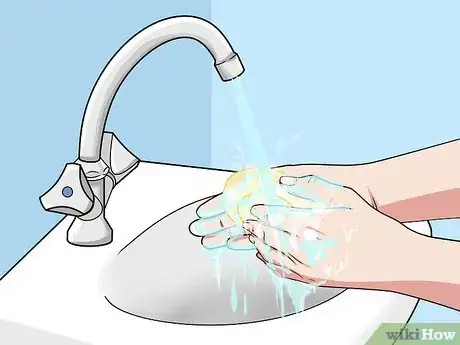 Imagen titulada Disinfect Your Devices Step 6