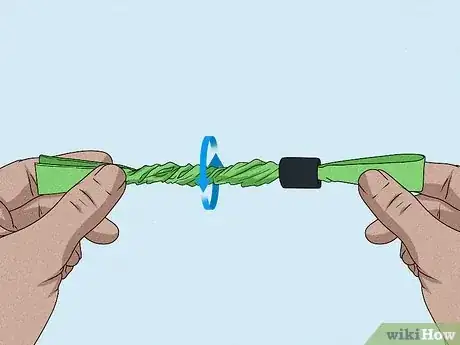 Imagen titulada Loosen Festival Wristband Step 1