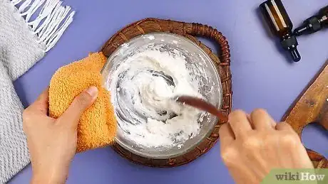 Imagen titulada Melt a Soap Bar Step 12