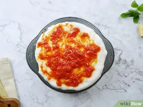 Imagen titulada Make Pepperoni Pizza Step 14