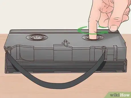 Imagen titulada Clean VHS Tapes Step 15
