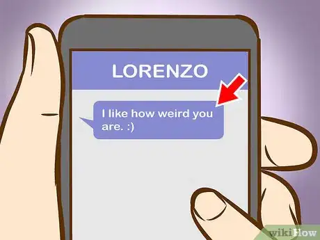 Imagen titulada Flirt with a Guy over Text Step 2