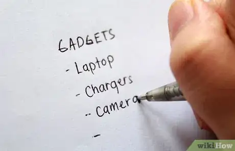 Imagen titulada Make a Packing List Step 11
