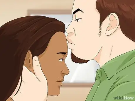 Imagen titulada Know if Your Boyfriend Is Using You Step 10