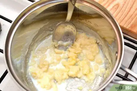Imagen titulada Make Béchamel Sauce Step 6