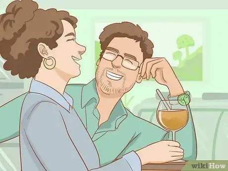 Imagen titulada How Do Nerdy Guys Flirt Step 8