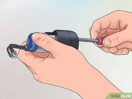 Imagen titulada Make Your Powerwheels Faster Step 4