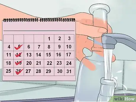 Imagen titulada Use a Water Bong Step 31