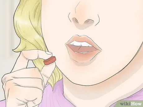 Imagen titulada Treat Wax Burns Step 8