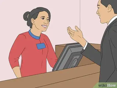 Imagen titulada Check Into a Hotel Step 10