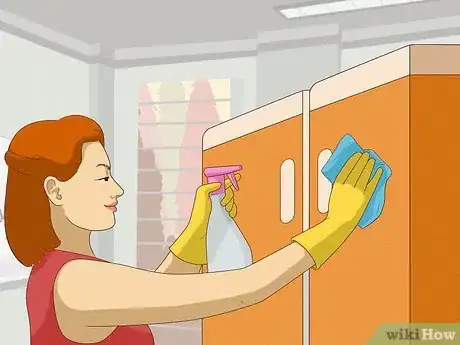 Imagen titulada Clean Your Room Fast Step 11