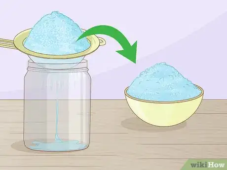 Imagen titulada Make Crushed Ice Step 3