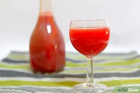 Imagen titulada Make Strawberry Wine Final