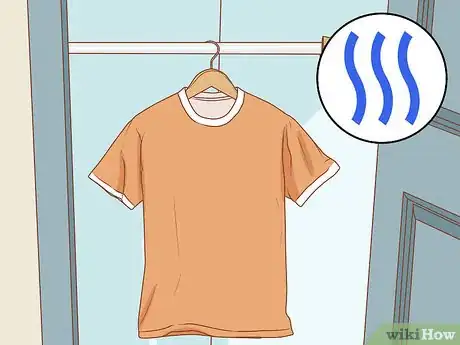 Imagen titulada Stretch a Polyester Shirt Step 7