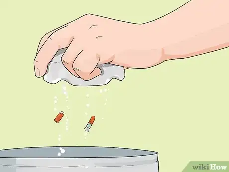 Imagen titulada Get Rid of Tobacco Smell Fast Step 1
