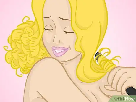 Imagen titulada Have Fun Being Naked Step 1
