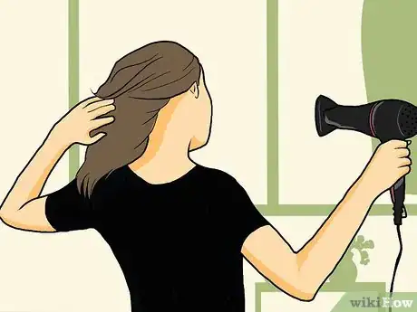 Imagen titulada Get Emo Bangs Step 2