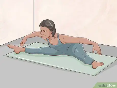 Imagen titulada Be a More Flexible Gymnast Step 17