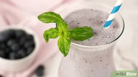 Imagen titulada Make a Blueberry Smoothie Step 10