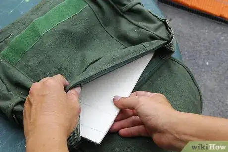 Imagen titulada Make a Bicycle Saddle Bag Step 20
