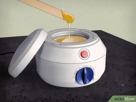 Imagen titulada Wax a Unibrow Step 3