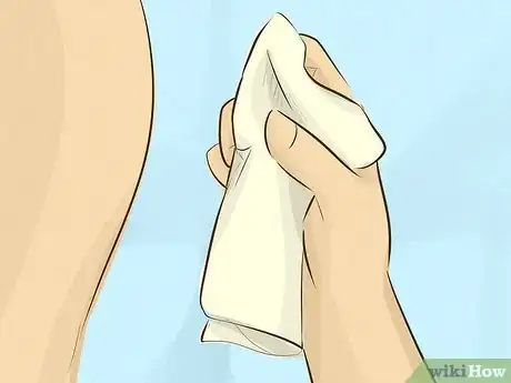 Imagen titulada Change Teen Diapers Step 11